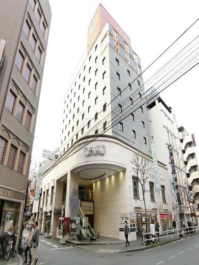 アパホテル〈新宿 歌舞伎町中央〉